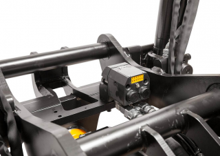 Pièces jointes Tiltrotateur engcon EC233