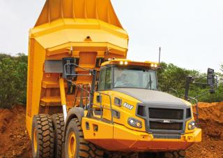 Tombereaux articulés Bell B60E