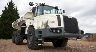 Tombereaux articulés Terex TA 250