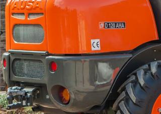 Bennes sur pneus Ausa D 120 AHA