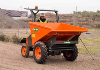 Bennes sur pneus Ausa D 150 RM x4