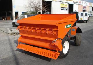Bennes sur pneus Ausa D 150 RMG PLUS