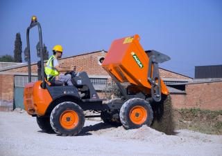 Bennes sur pneus Ausa D 201 RHGS