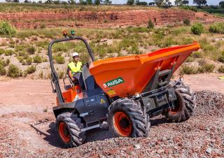 Bennes sur pneus Ausa D 601 AHG