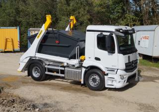 Bennes basculantes à bras Palfinger PST 14 TEC