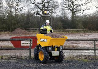 Bennes sur pneus JCB 1T-1 HT
