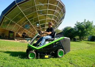 Tondeuses à gazon autoportées et tracteurs de jardin Etesia HYDRO 80 E-CONNECT MKHP4