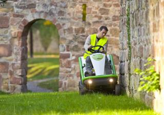 Tondeuses à gazon autoportées et tracteurs de jardin Etesia HYDRO 80 MKHP3