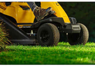Tondeuses à gazon autoportées et tracteurs de jardin Cub Cadet LR2 NR76