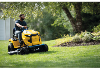 Tondeuses à gazon autoportées et tracteurs de jardin Cub Cadet XT2 ES107