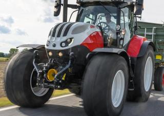 Tracteurs 4WD Steyr 6175 Impuls CVT