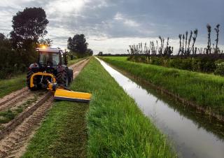 Tracteurs 4WD SAME Dorado 90.4 