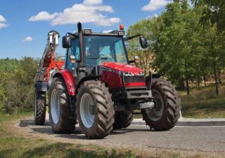 Tracteurs 4WD Massey Ferguson MF 6470 Edition Plus