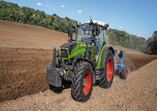 Tracteurs 4WD Fendt 207 S Vario Power