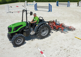 Tracteurs 4WD DEUTZ-FAHR 3060