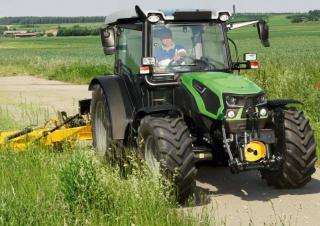 Tracteurs à chenilles DEUTZ-FAHR 5090 D