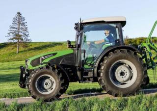 Tracteurs à chenilles DEUTZ-FAHR 5090.4 D