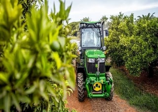 Tracteurs 4WD John Deere 5090GN