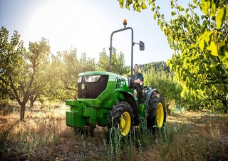 Tracteurs 4WD John Deere 5105GL