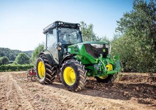 Tracteurs 4WD John Deere 5115GF 