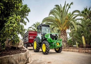 Tracteurs 4WD John Deere 5115GF