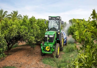 Tracteurs 4WD John Deere 5115GN