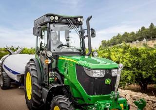 Tracteurs 4WD John Deere 5115GN