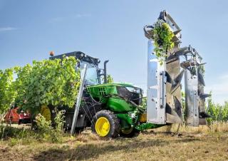 Tracteurs 4WD John Deere 5115GV