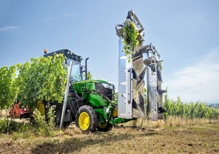 Tracteurs 4WD John Deere 5115GV