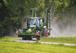 Tracteurs 4WD Fendt 513 Vario Power+