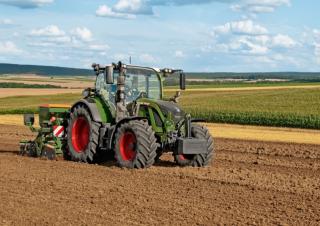 Tracteurs 4WD Fendt 516 Vario Power+