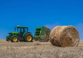 Tracteurs 4WD John Deere 6115J