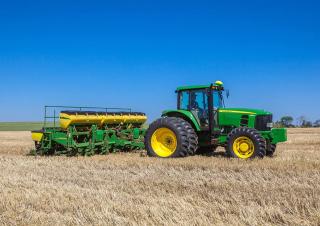 Tracteurs 4WD John Deere 6135J