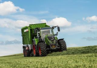 Tracteurs 4WD Fendt 714 Vario Profi 