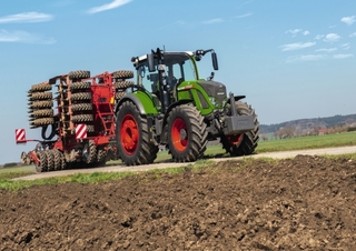 Tracteurs 4WD Fendt 720 Vario Power+ 