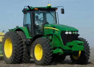 Tracteurs 4WD John Deere 7200J