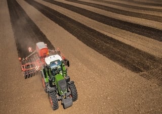 Tracteurs 4WD Fendt 724 Vario Profi 