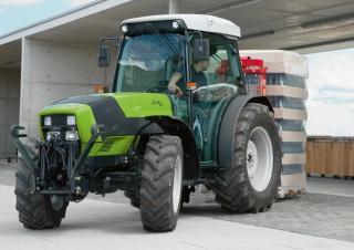 Tracteurs 4WD DEUTZ-FAHR Agroplus V 320 INV.Idraulic