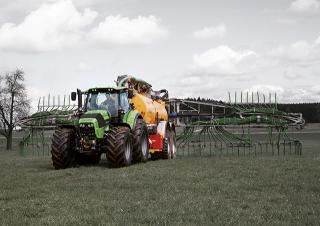Tracteurs 4WD DEUTZ-FAHR Agrotron 7230 TTV