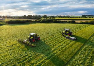 Tracteurs 4WD Claas Arion 470 