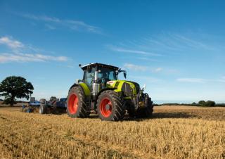Tracteurs 4WD Claas Arion 650 Hexashift