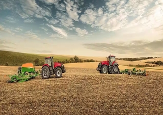 Tracteurs 4WD Case IH ASF Connect Magnum 310