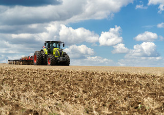 Tracteurs 4WD Claas Axion 800 