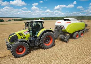 Tracteurs 4WD Claas Axion 800