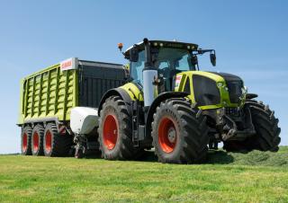 Tracteurs 4WD Claas Axion 920