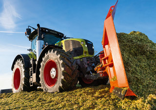 Tracteurs 4WD Claas Axion 960 