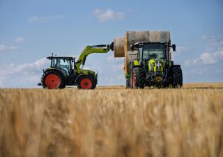 Tracteurs 4WD Claas Axos 3.120 Comfort