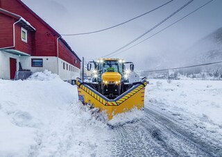 Tracteurs 4WD JCB Fastrac 8290