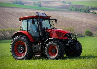 Tracteurs 4WD Zetor Forterra HSX 120