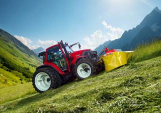 Tracteurs 4WD Lindner Lintrac 80